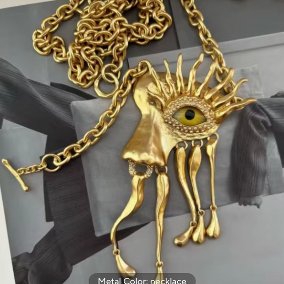 Schiaparelli Inspired Gold Tone Eye Statement Pendant Necklace Abstract Art - Picture 4 of 9